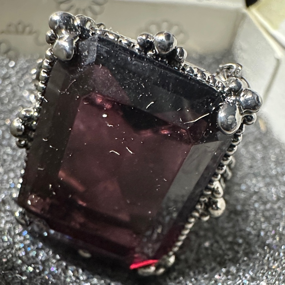 Avon vintage GOODNESS Silver and Deep Purple Ring